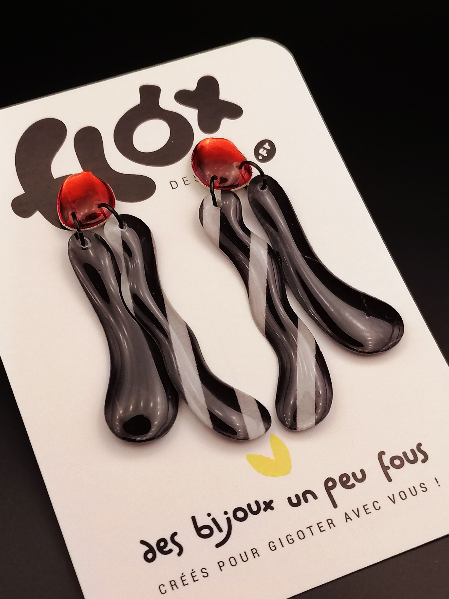 Floxdesigns - Boucles d'oreilles - Les Burtie's - Bonejangles